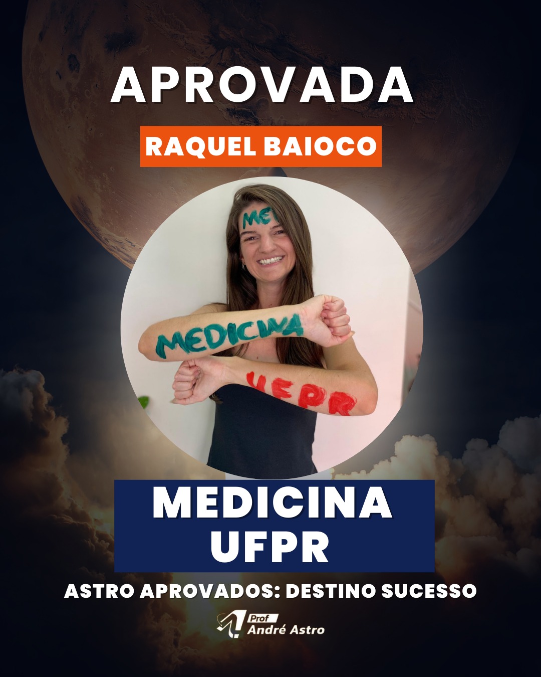 Aprovação de aluno do Universo Astro