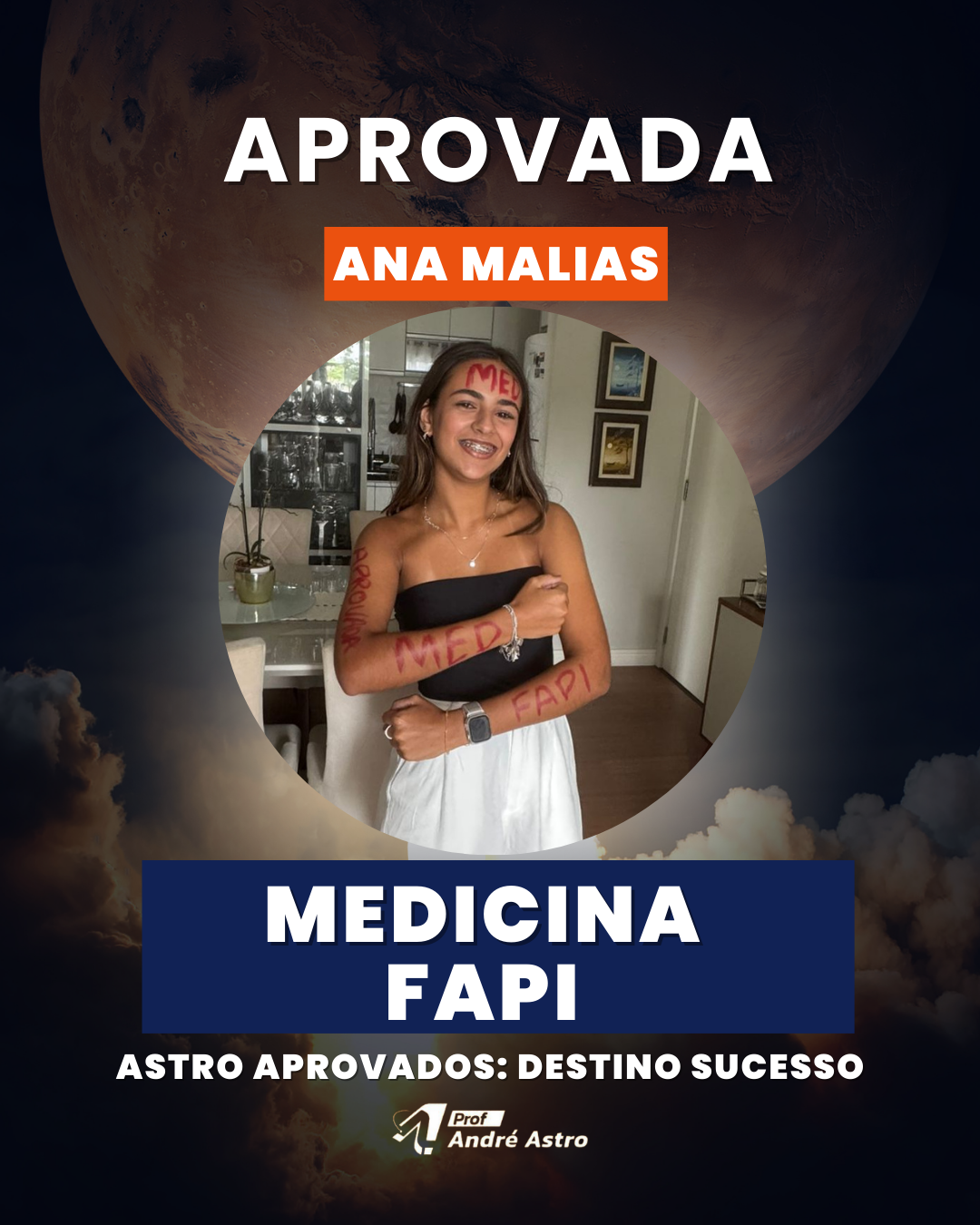 Aprovação de aluno do Universo Astro